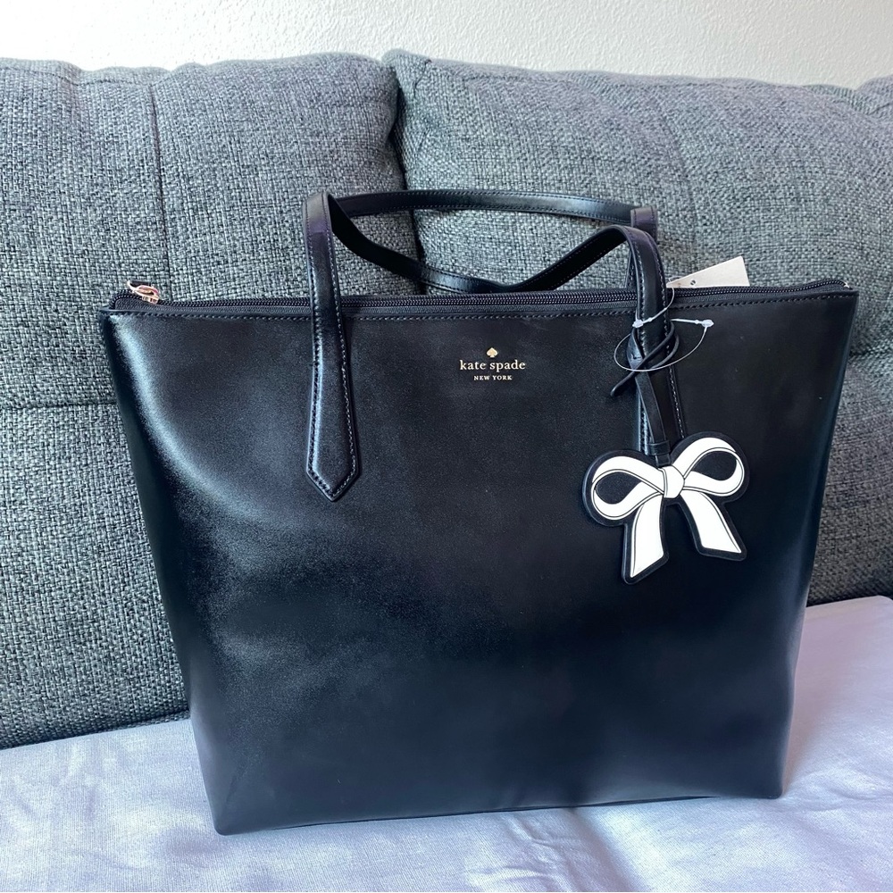 LIKE NEW WITH TAGS - KATE SPADE NEW YORK “CASSY” Tote Bag